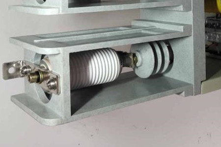 怎樣解決真空滅弧室漏氣？定期檢測有必要！